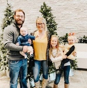 Meet your Posher, Mandy